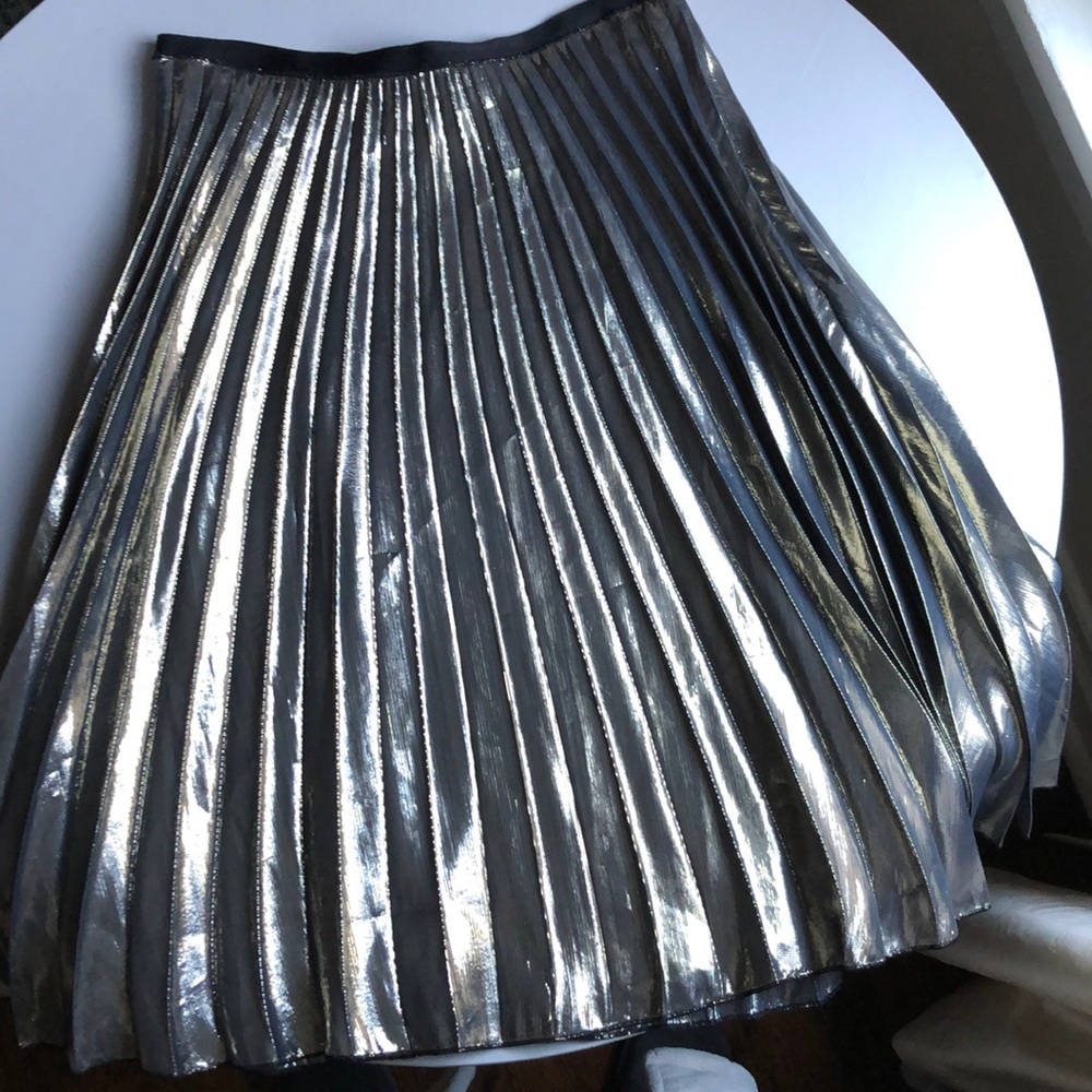 Rachel Roy metallic pleated skirt - Picture 2 of 4